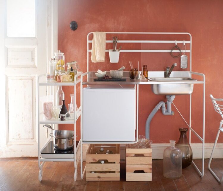 1470928261-ikea-kitchen-portable-750x641-1