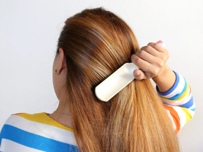 detangle-hair-without-damaging-it-step-15-scaled-1